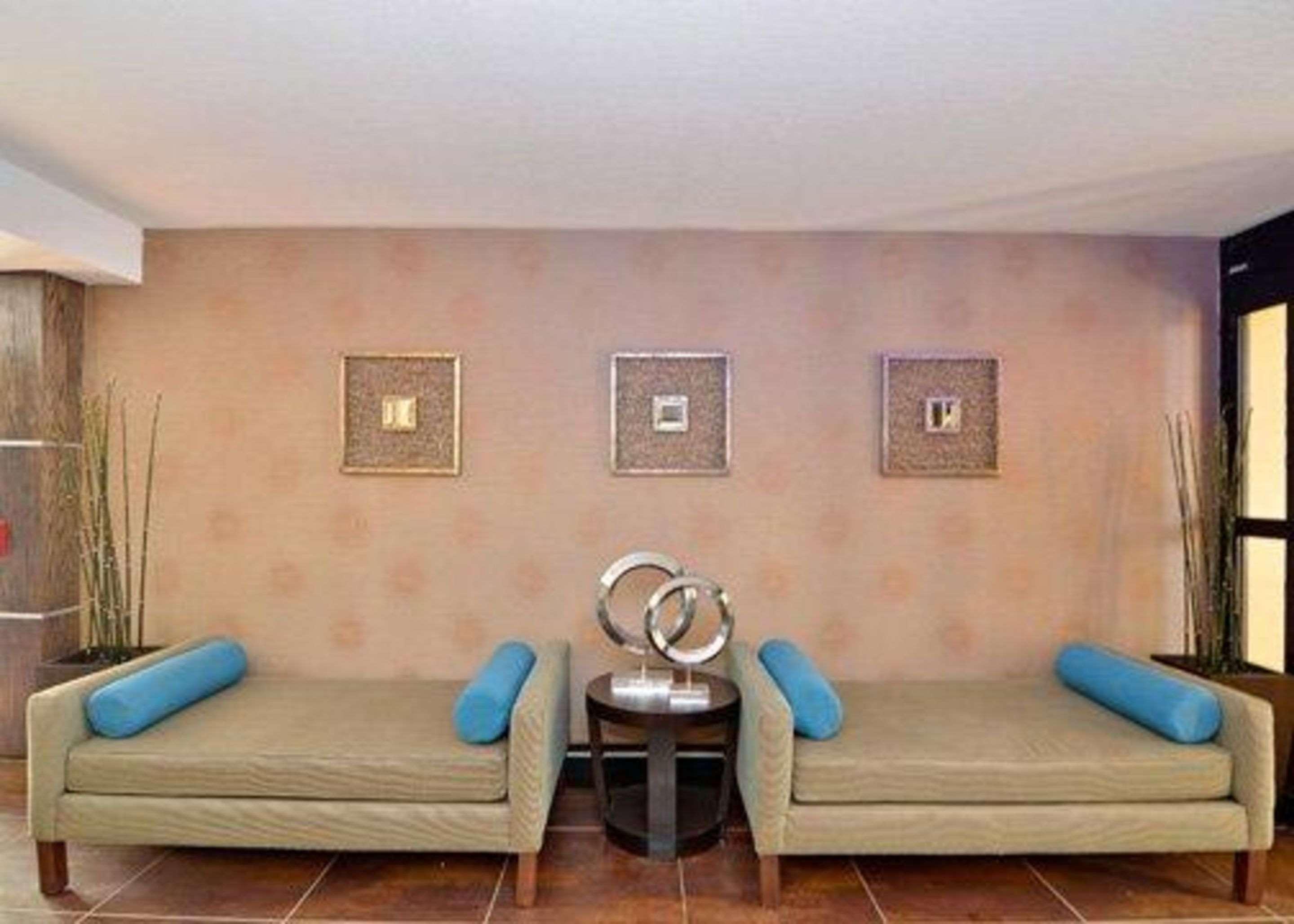 Comfort Inn & Suites I-10 Airport El Paso Ngoại thất bức ảnh