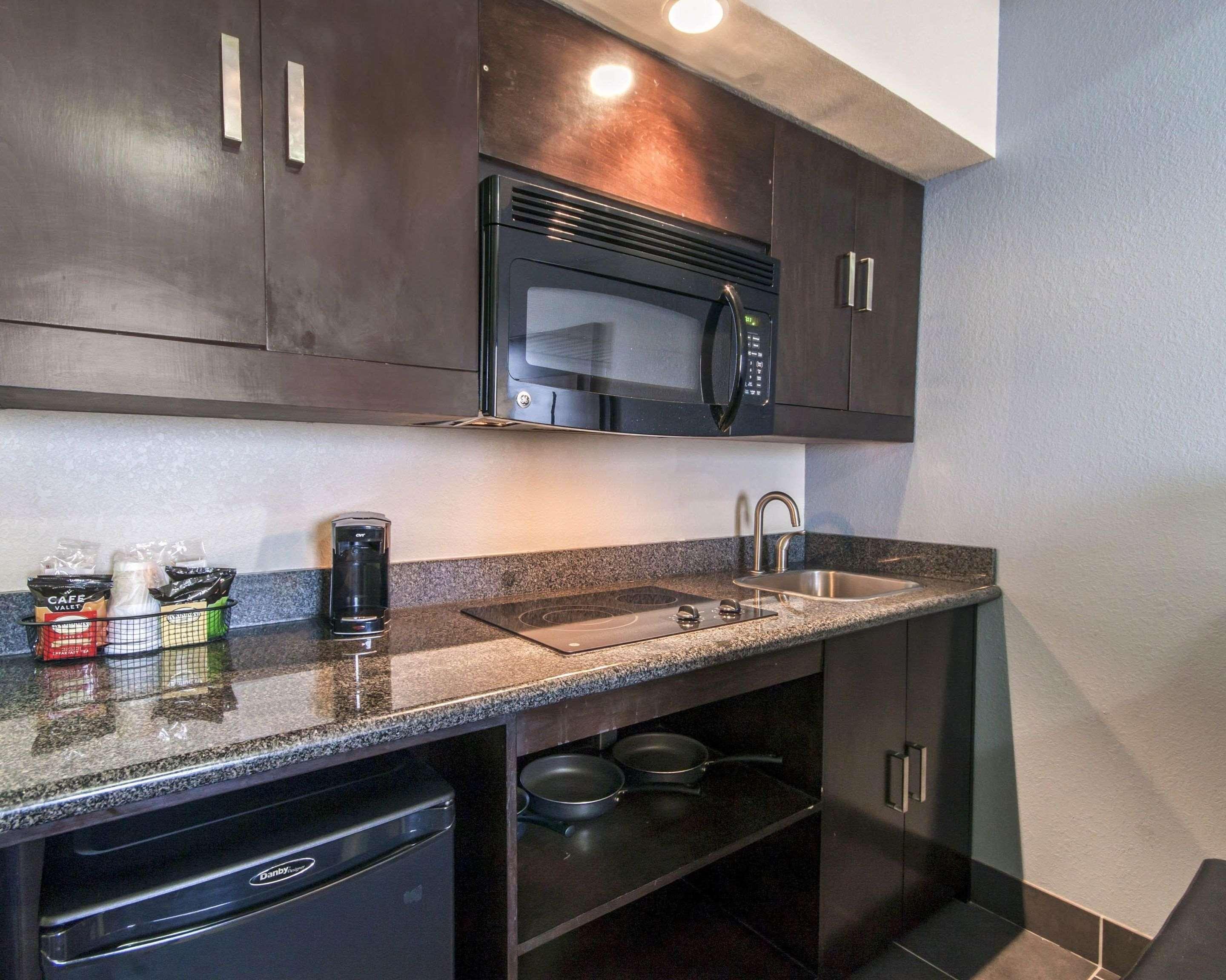 Comfort Inn & Suites I-10 Airport El Paso Ngoại thất bức ảnh