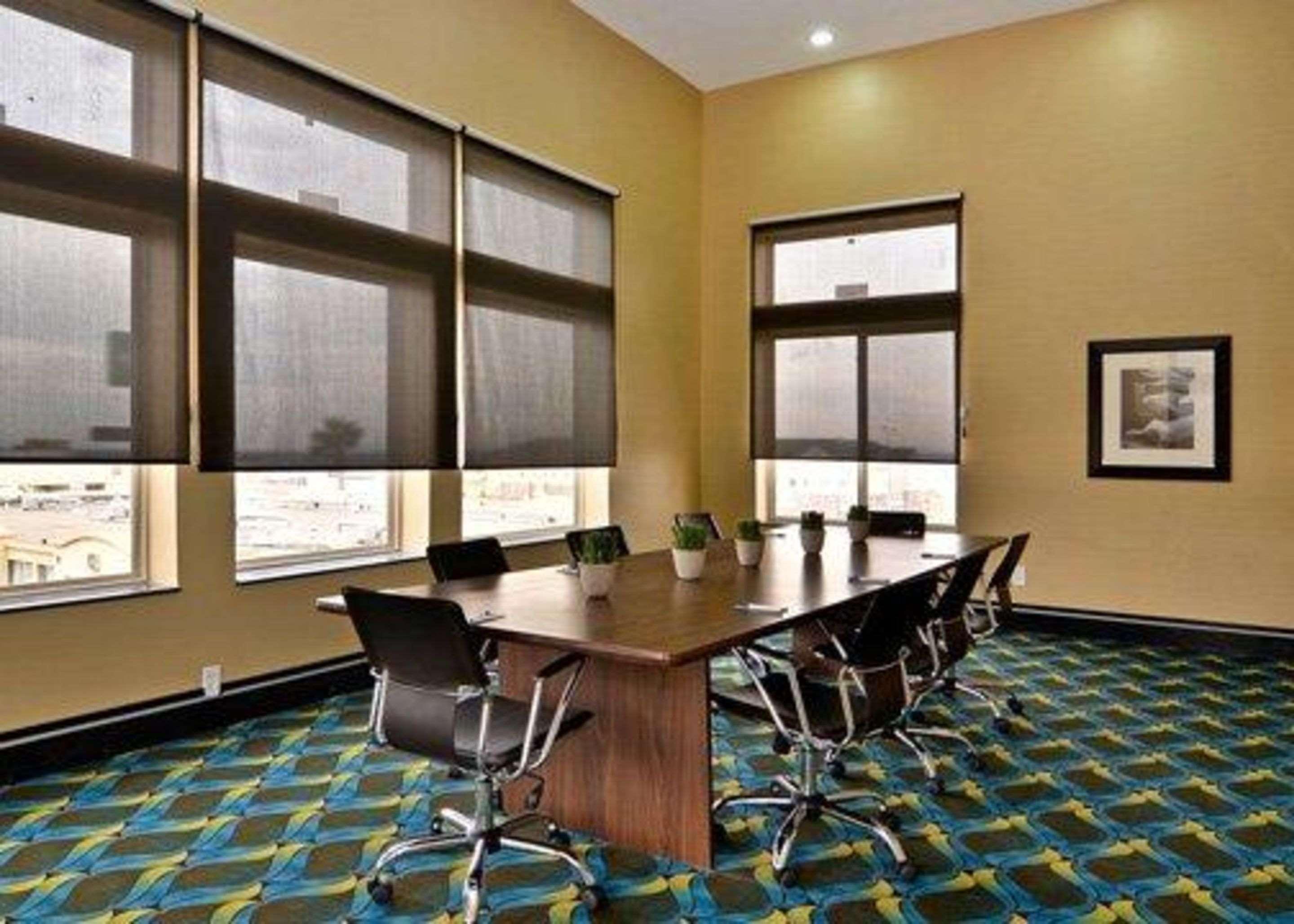 Comfort Inn & Suites I-10 Airport El Paso Ngoại thất bức ảnh